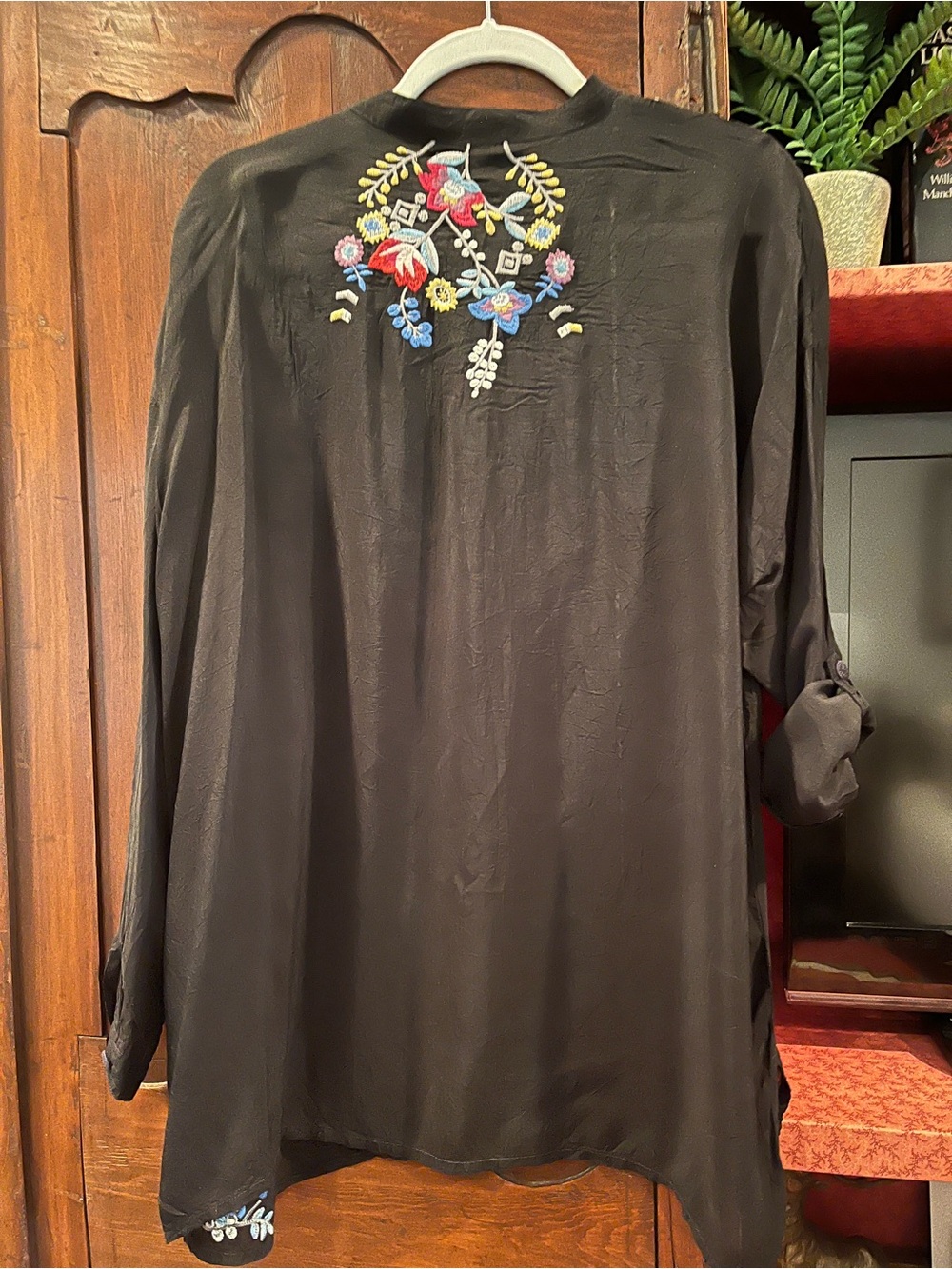 Johnny Was Black Floral Embroidered Boho Tunic - Picture 2 of 4